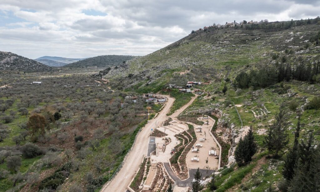 גן הכרם, מג'ד אל כרום